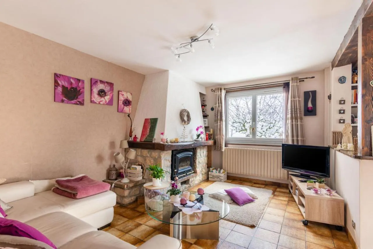 Appartement Entre Lacs Et Montagnes Habere-Lullin Apartment