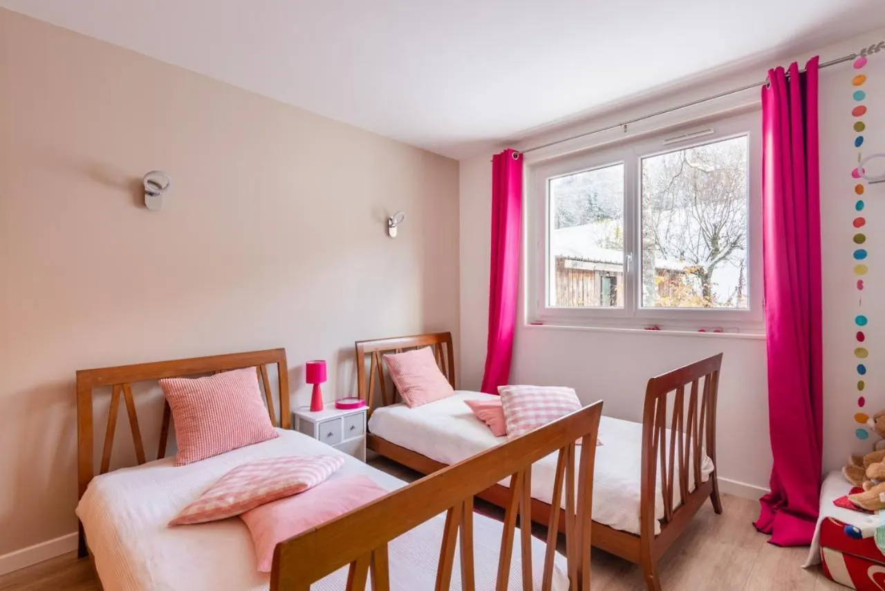 Appartement Entre Lacs Et Montagnes Habere-Lullin Apartment