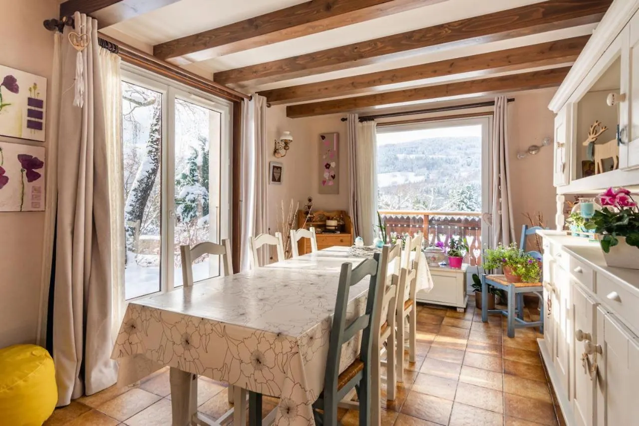 Appartement Entre Lacs Et Montagnes Habere-Lullin Apartment